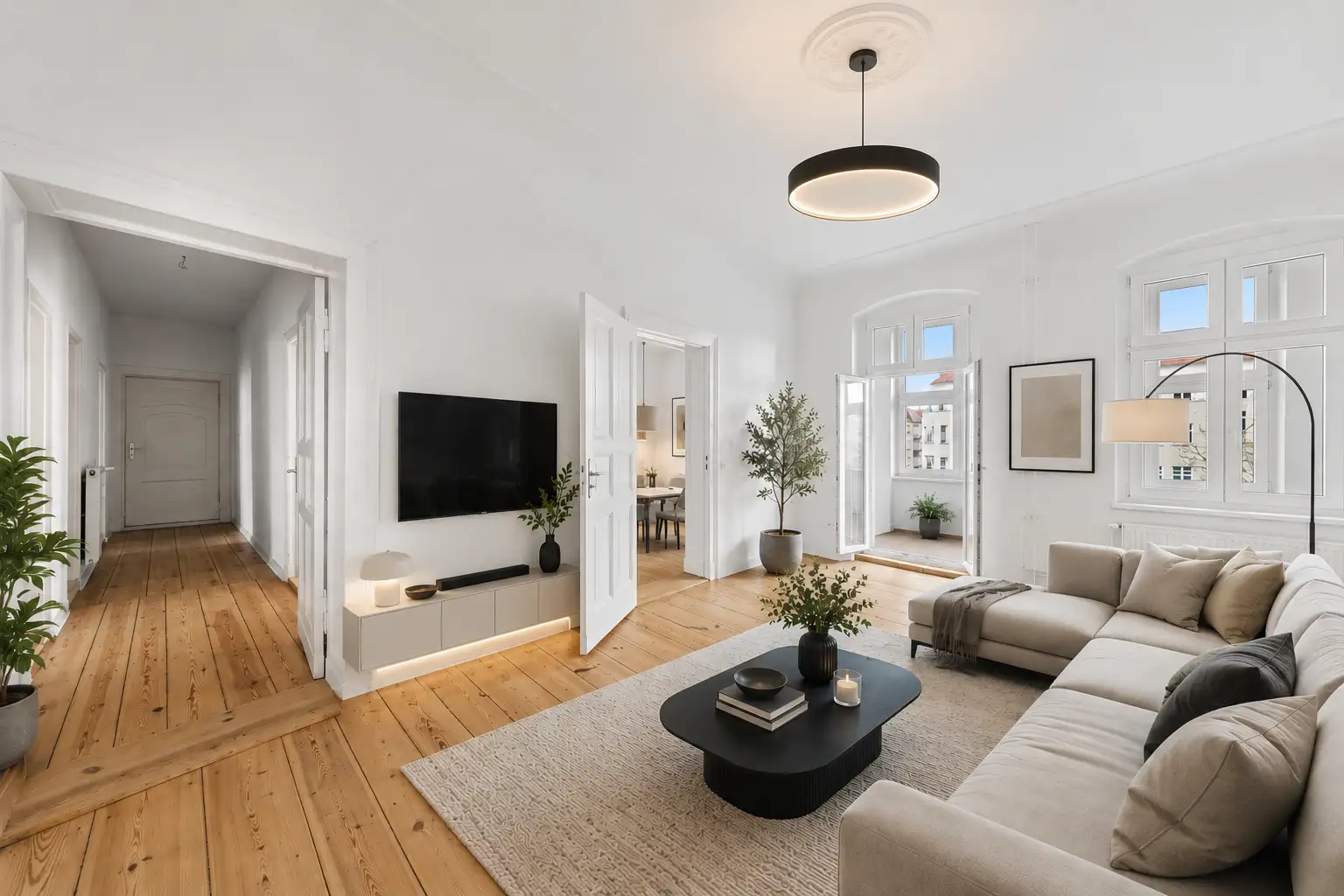 11 Minuten zum Alex - Stilvoller Altbauklassiker mit Indoor-Loggia in Prenzlauer Berg